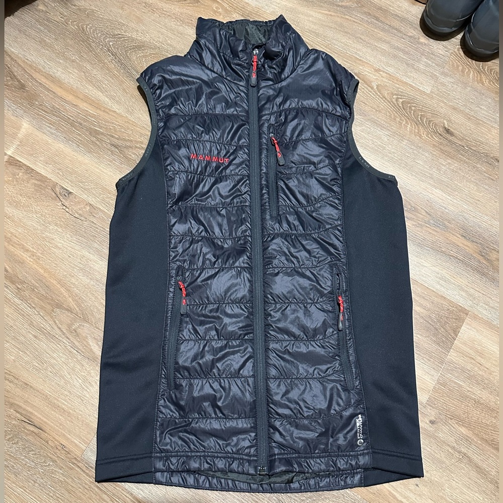 EUC Men’s Mammut Polartech Alpha Ultralight Puffer Vest in Size S